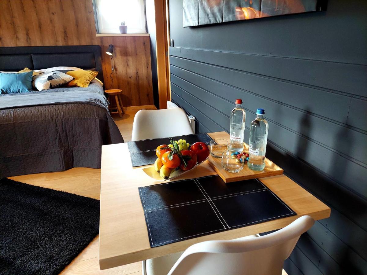La Chambre D'En Haut La Reid Eksteriør billede